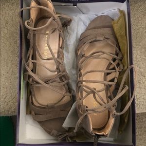 New never used madden girl gladiator shoes